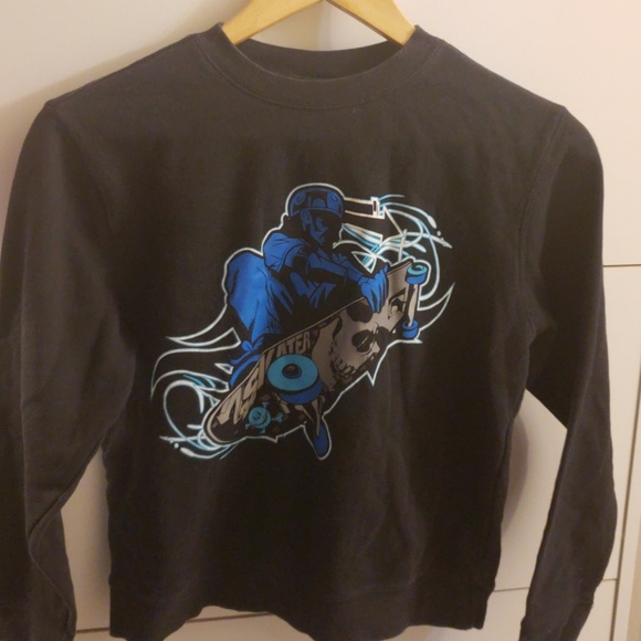 Boys skater sweatshirt Size 10/12 - Picture 1 of 3